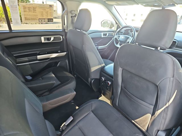 2023 Ford Explorer XLT - Photo 11