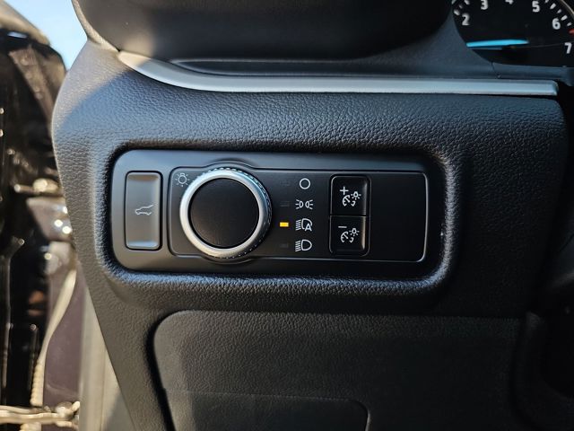 2023 Ford Explorer XLT - Photo 29