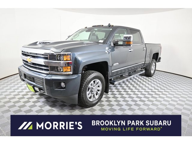 2019 Chevrolet Silverado HD High Country's photo