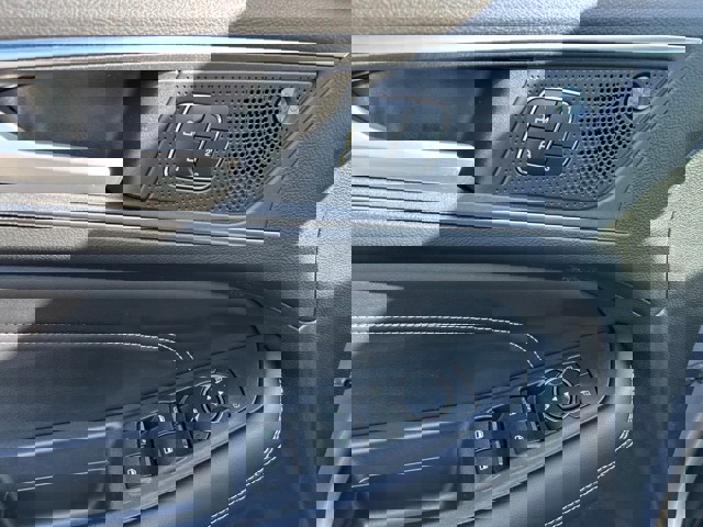 Edge Titanium