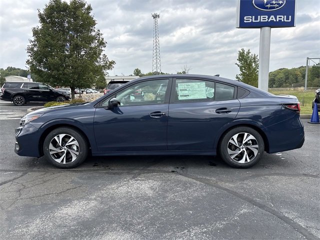 2025 Subaru Legacy Premium photo 7