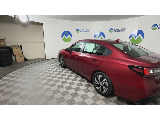2025 Subaru Legacy Premium photo 3
