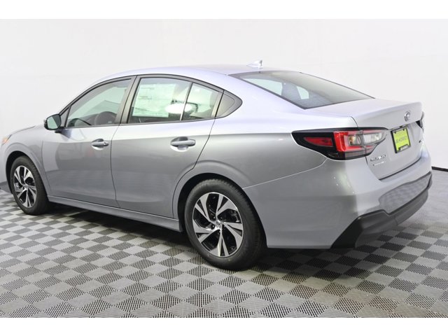 2025 Subaru Legacy Premium photo 3