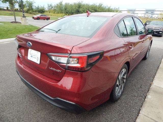 2025 Subaru Legacy Limited photo 7