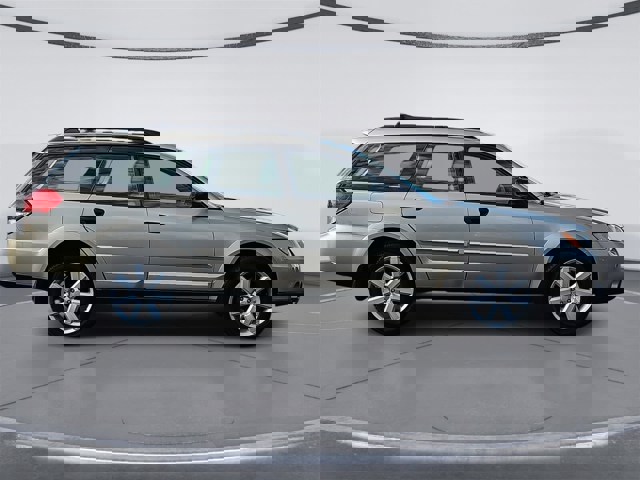 Used 2009 Subaru Outback 2.5i with VIN 4S4BP61C397348553 for sale in Hawthorne, CA