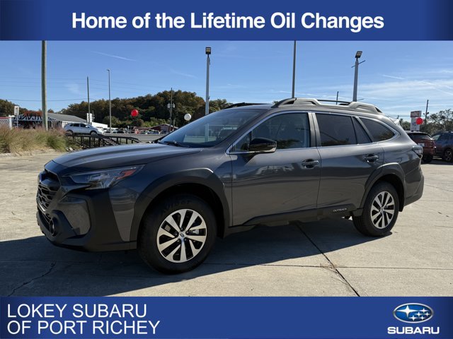 2025 Subaru Outback Premium's photo