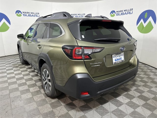 2025 Subaru Outback Premium photo 4