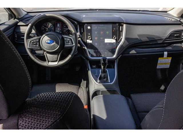 2025 Subaru Outback Premium photo 3