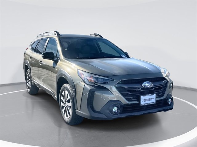 2025 Subaru Outback Premium's photo