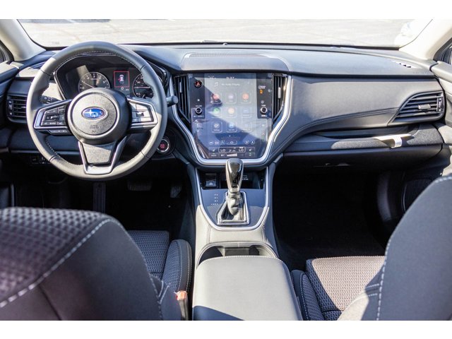 2025 Subaru Outback Premium photo 3