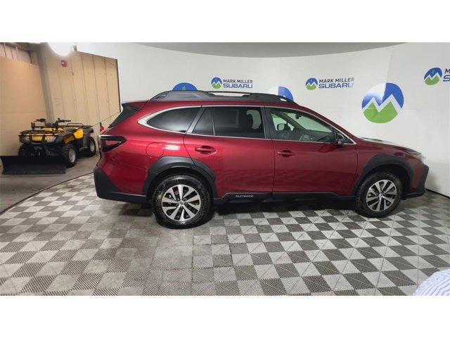 2025 Subaru Outback Premium photo 11