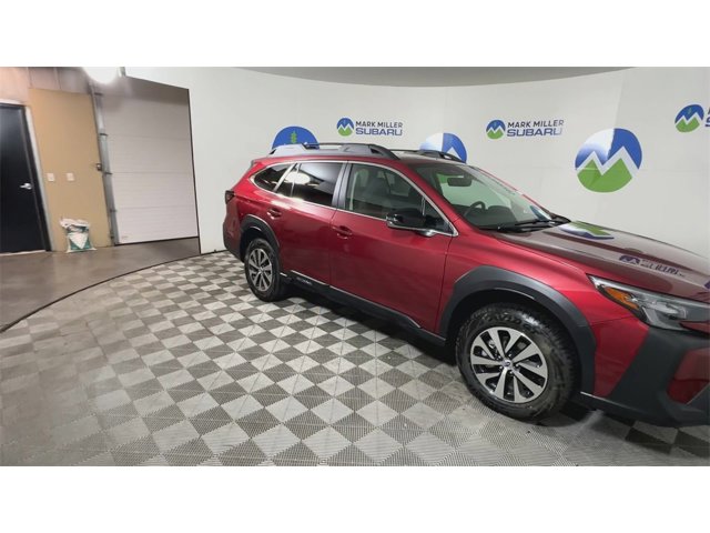 2025 Subaru Outback Premium photo 2