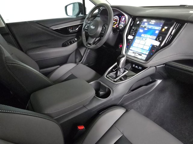 2025 Subaru Outback Onyx Edition photo 18