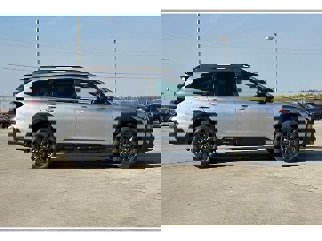 2025 Subaru Outback Onyx Edition photo 2
