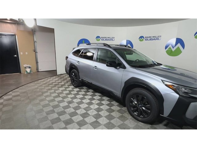 2025 Subaru Outback Onyx Edition photo 2