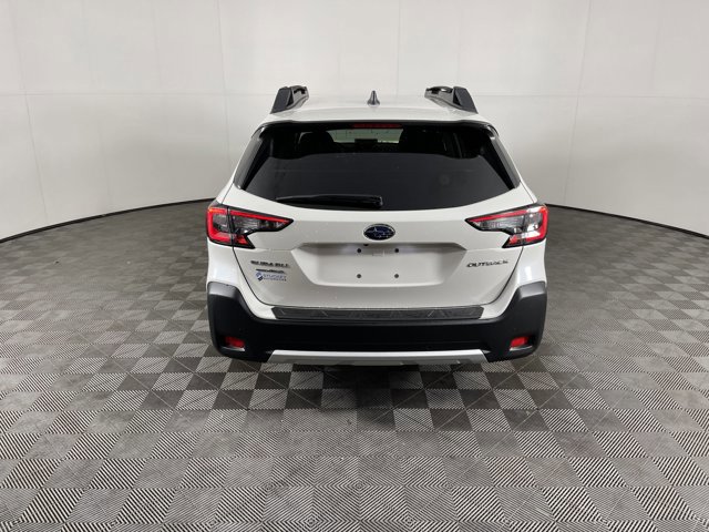 2025 Subaru Outback Limited photo 4
