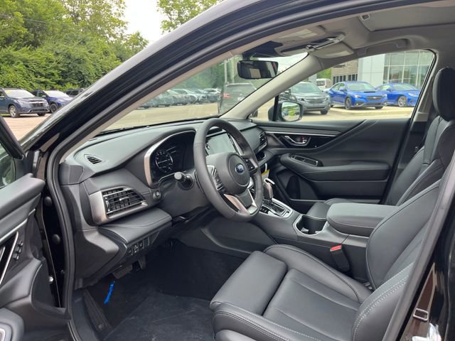 2025 Subaru Outback Limited photo 9