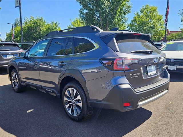 2025 Subaru Outback Limited photo 3