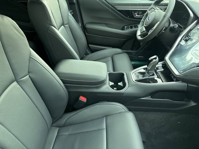 2025 Subaru Outback Limited photo 4