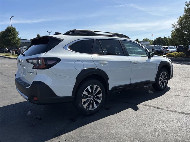 2025 Subaru Outback Limited photo 3