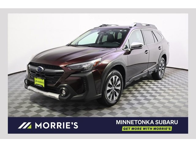 2023 Subaru Outback Touring's photo