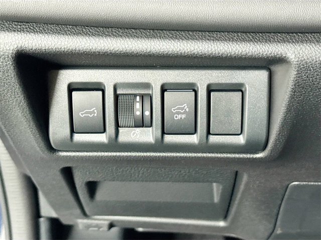 2025 Subaru Outback Touring photo 6