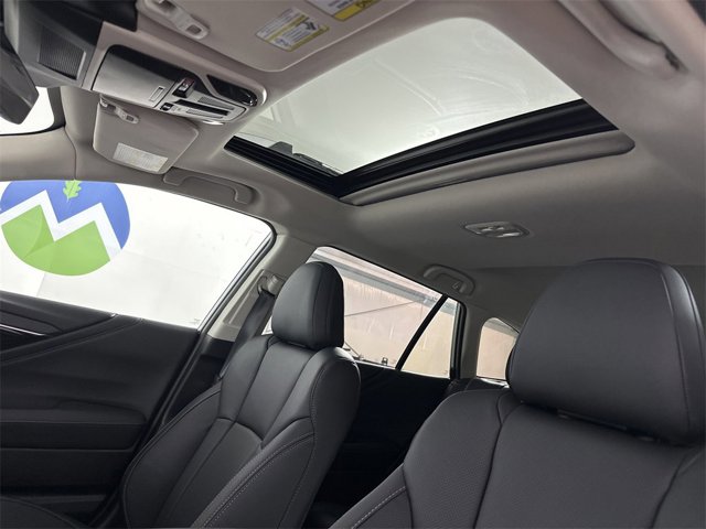 2025 Subaru Outback Touring photo 17