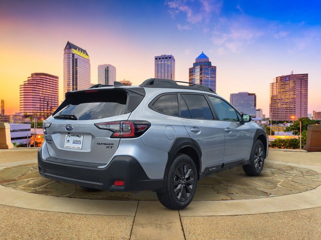 2025 Subaru Outback Onyx Edition XT photo 4