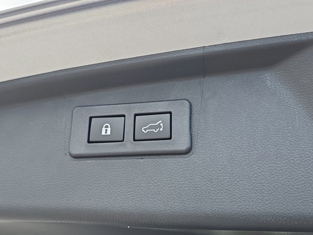 2025 Subaru Outback Onyx Edition XT photo 9