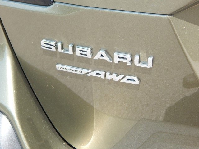 2025 Subaru Outback Touring XT photo 5