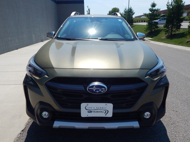 2025 Subaru Outback Touring XT photo 8