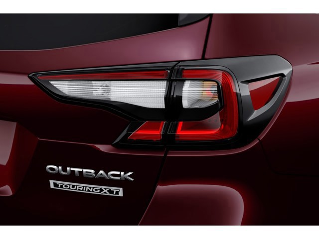 2025 Subaru Outback Touring XT photo 12
