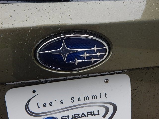 2025 Subaru Outback Touring XT photo 4