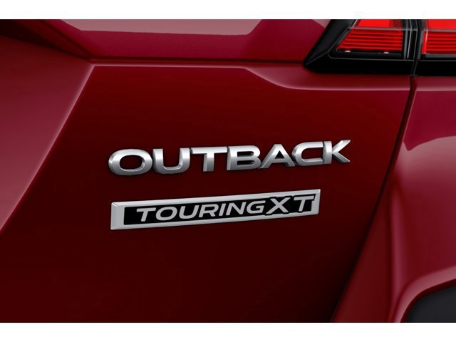 2025 Subaru Outback Touring XT photo 12