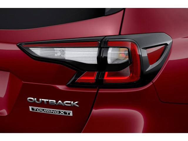 2025 Subaru Outback Touring XT photo 13