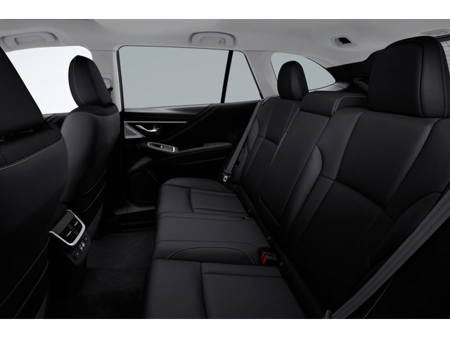 2025 Subaru Outback Touring XT photo 17