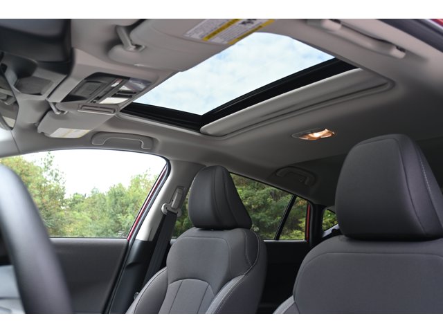 New 2026 LITHIUM RED PEARL Subaru Premium image 28