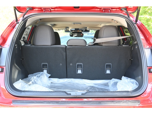 New 2026 LITHIUM RED PEARL Subaru Premium image 34