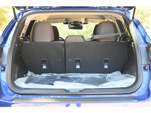 New 2026 SAPPHIRE BLUE PEARL Subaru Premium image 32