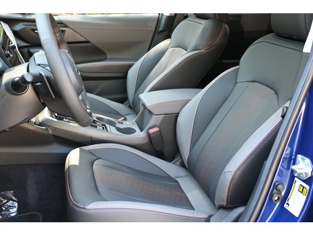 New 2026 SAPPHIRE BLUE PEARL Subaru Limited image 15