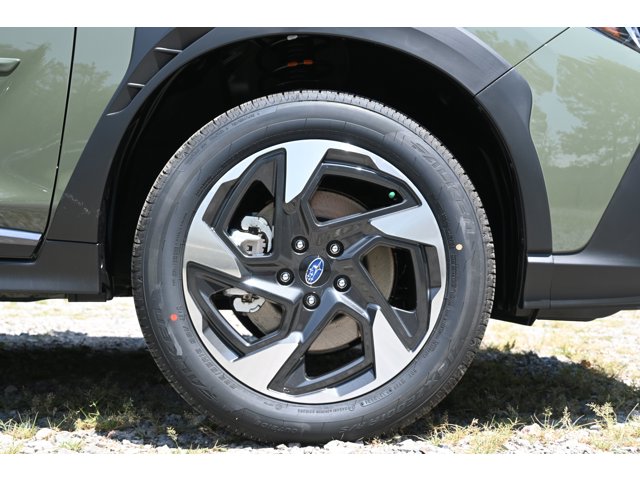 New 2026 ALPINE GREEN Subaru Limited image 12