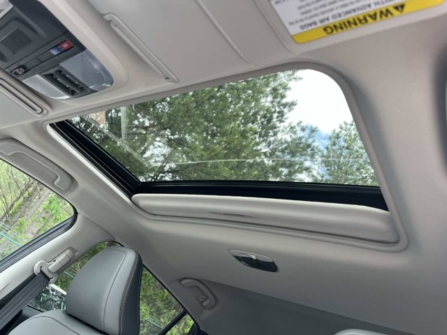 2025 Subaru Crosstrek Limited photo 9