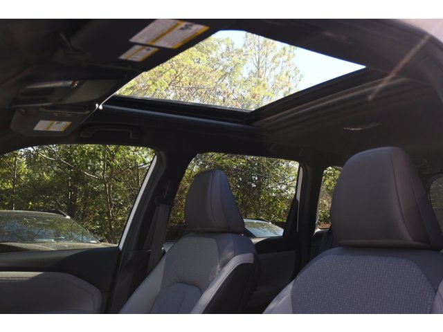 New 2026 CRYSTAL WHITE PEARL Subaru Premium image 28