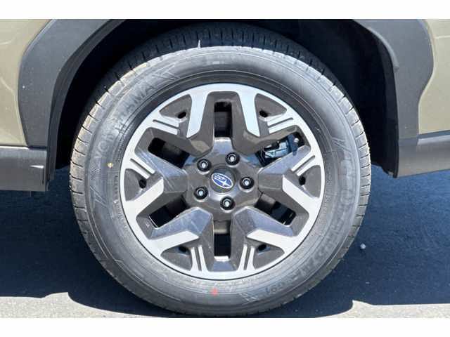 2026 Subaru Forester Premium - Photo 29