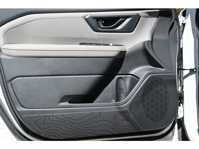 New 2026 CRYSTAL WHITE PEARL Subaru Premium image 13