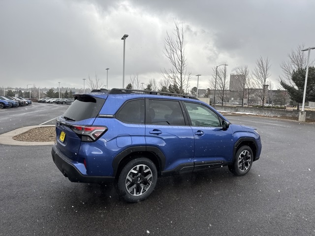 2026 Subaru Forester Premium photo 3