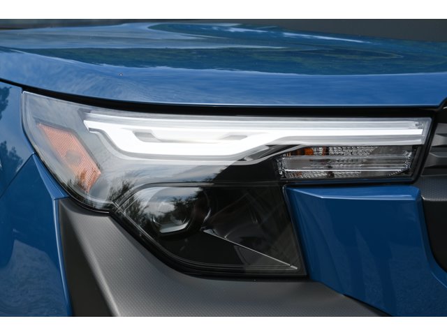 New 2026 GEYSER BLUE Subaru Wilderness image 10