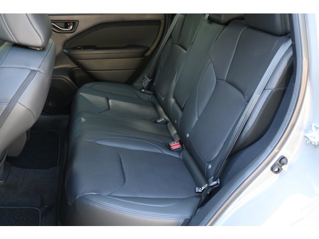 New 2026 RIVER ROCK PEARL Subaru Limited image 30