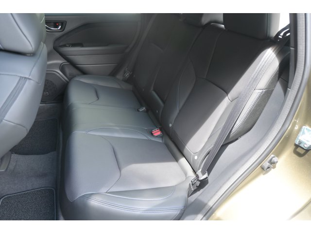 New 2026 AUTUMN GREEN METALLIC Subaru Limited image 30