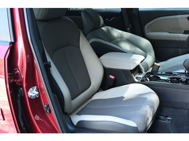 New 2026 CRIMSON RED PEARL Subaru Limited image 34